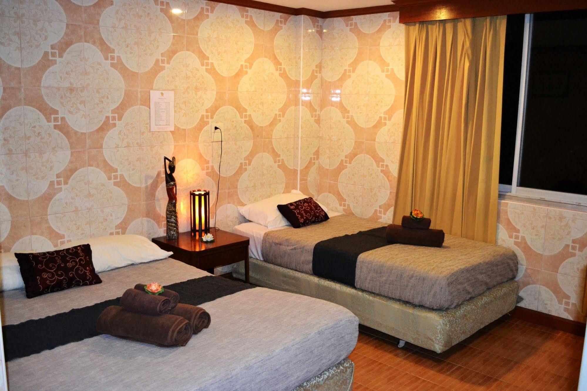 Welcome Marina Bãi biển Jomtien Ngoại thất bức ảnh