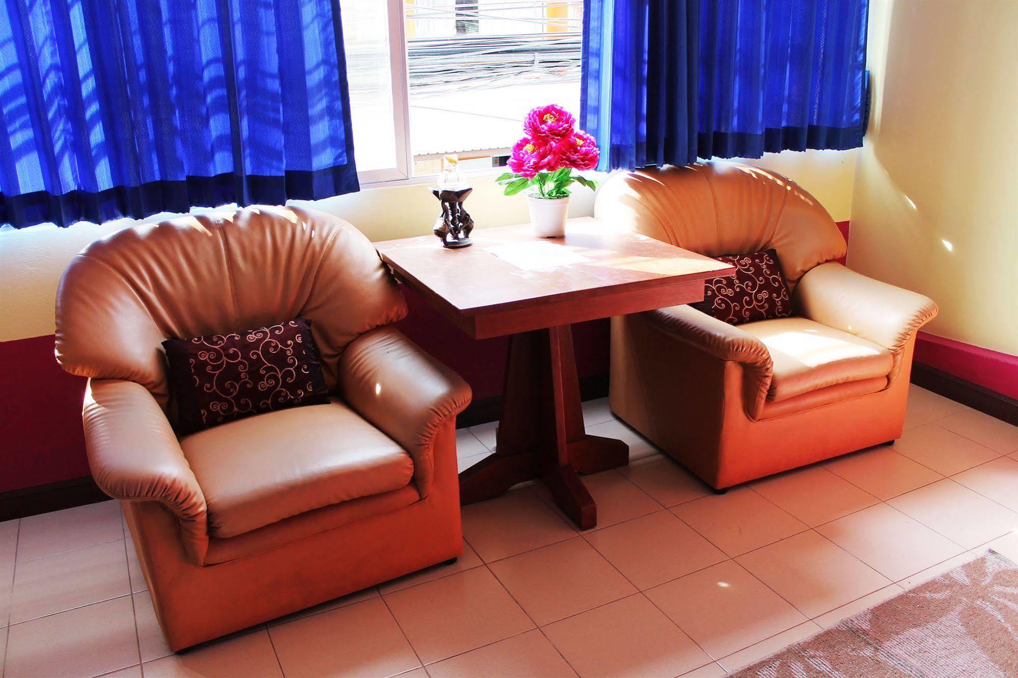 Welcome Marina Bãi biển Jomtien Ngoại thất bức ảnh